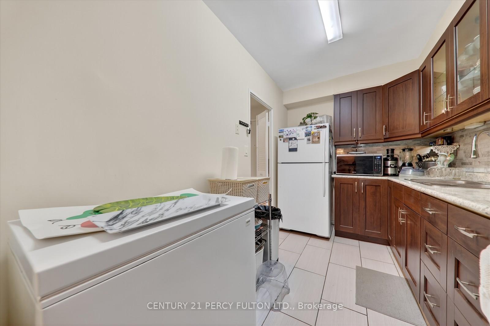 Photo 17 of Unit 605, 1 Massey Square, Toronto, Crescent Town — HOMEH