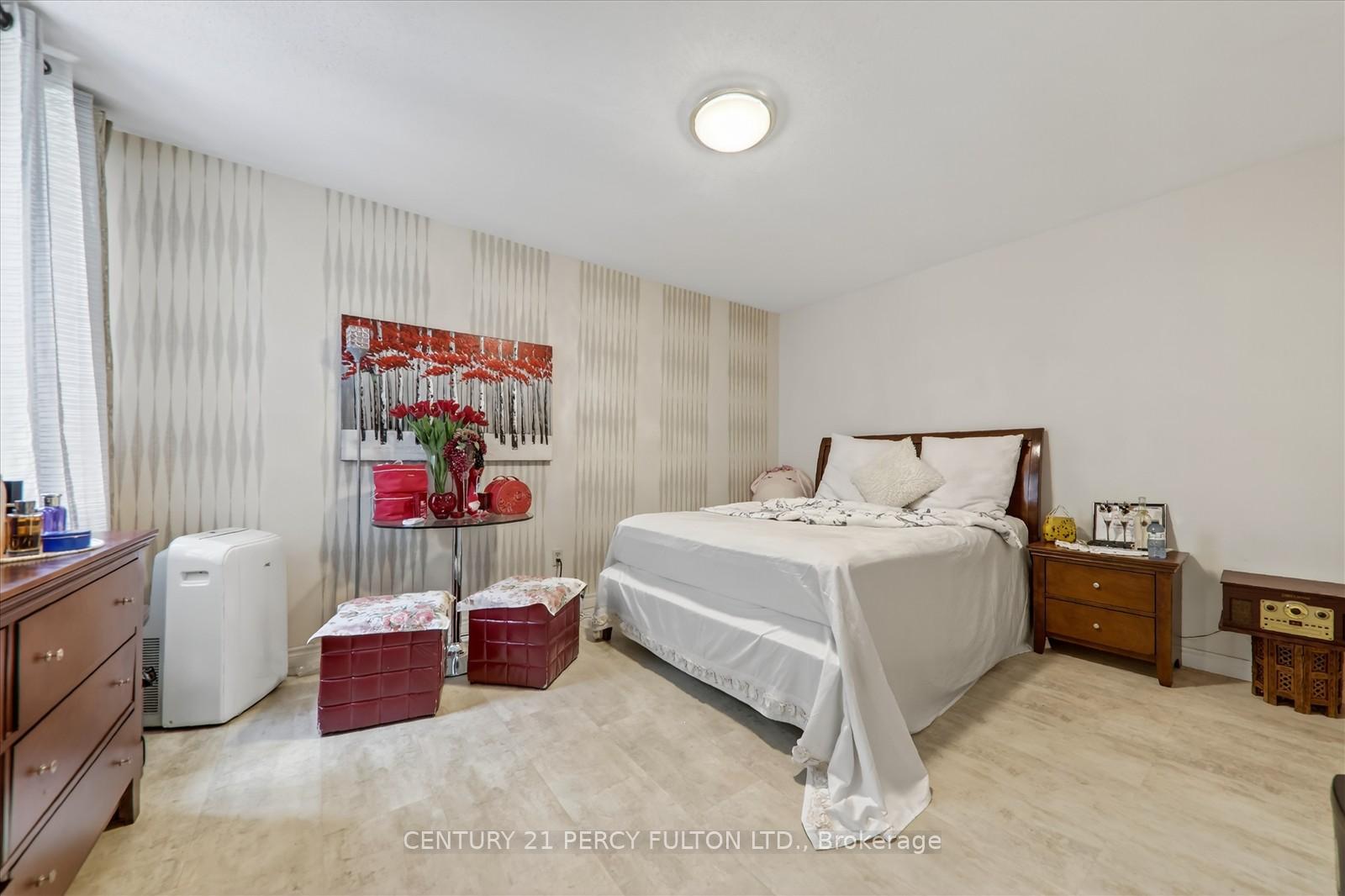 Photo 21 of Unit 605, 1 Massey Square, Toronto, Crescent Town — HOMEH