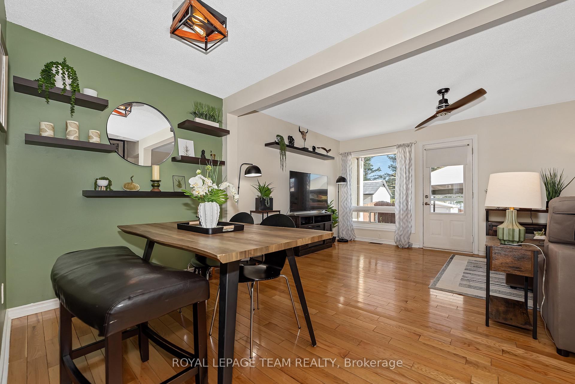 Photo 15 of 1844 Stonehenge Crescent, Ottawa, Pineview — HOMEH