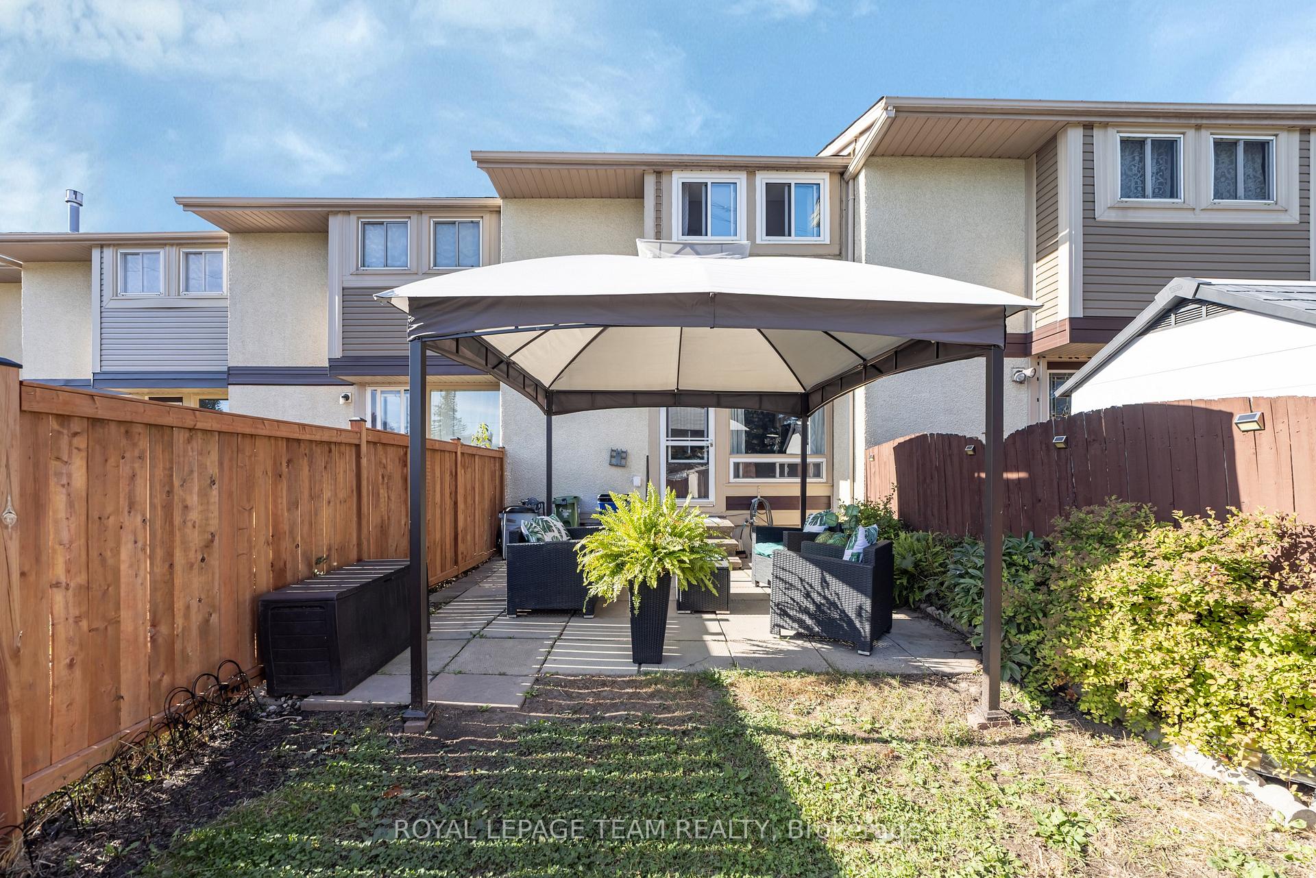Photo 35 of 1844 Stonehenge Crescent, Ottawa, Pineview — HOMEH