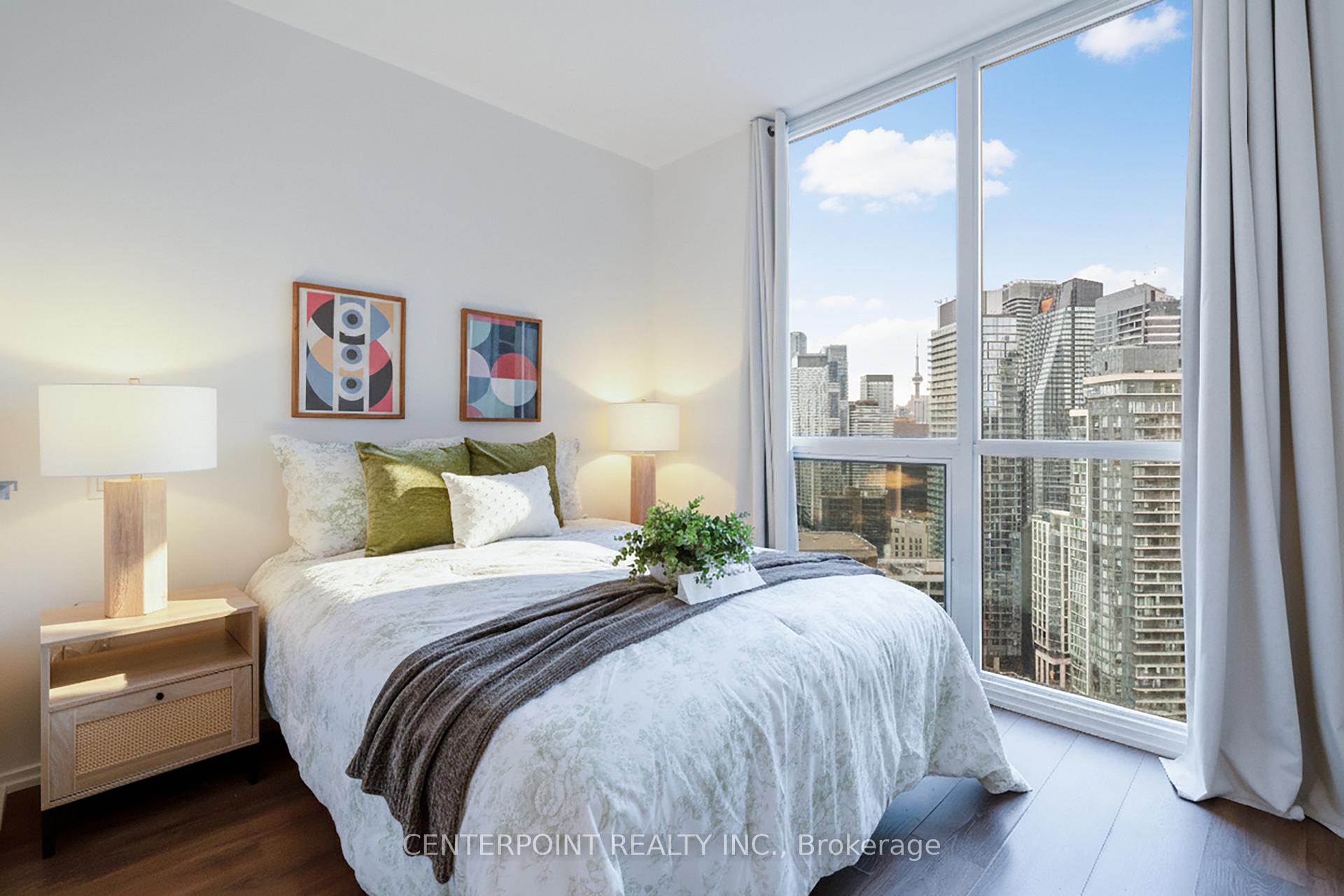 Front of Unit 3602, 45 Charles Street E