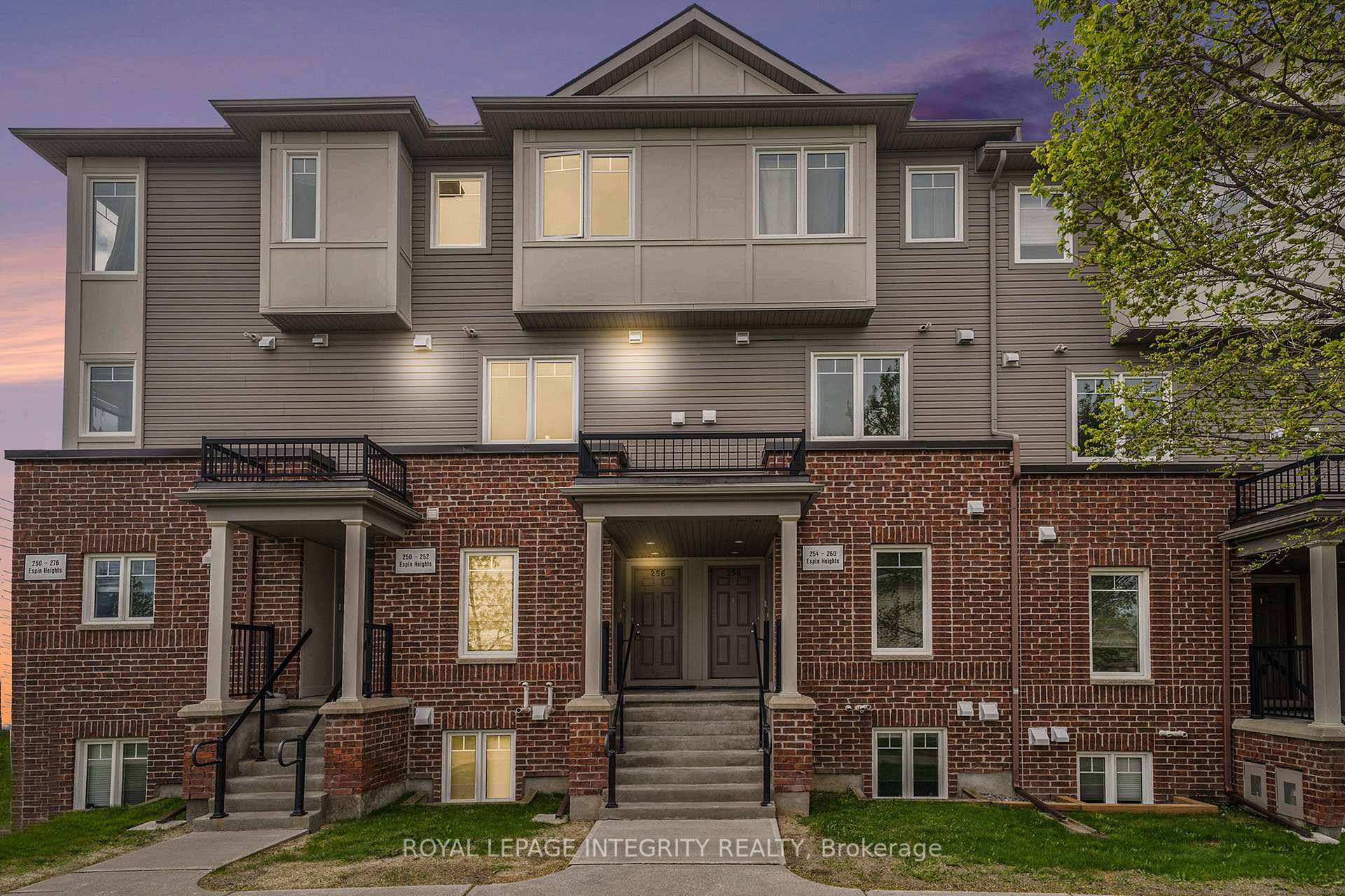 Front of 256 Espin Heights