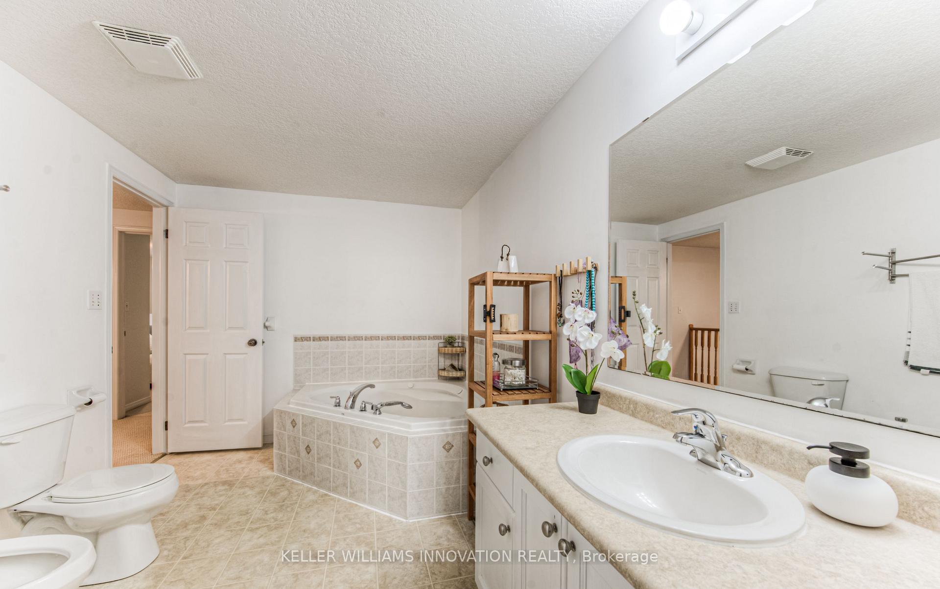 Photo 11 of Unit F37, 85 Bankside Drive, Kitchener — HOMEH