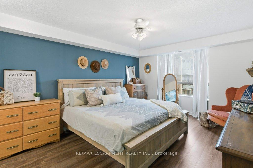 Photo 19 of Unit 701, 432 Main Street, Hamilton, Stinson — HOMEH