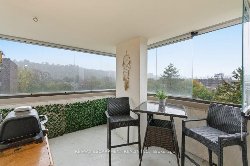 Photo 24 of Unit 701, 432 Main Street, Hamilton, Stinson — HOMEH