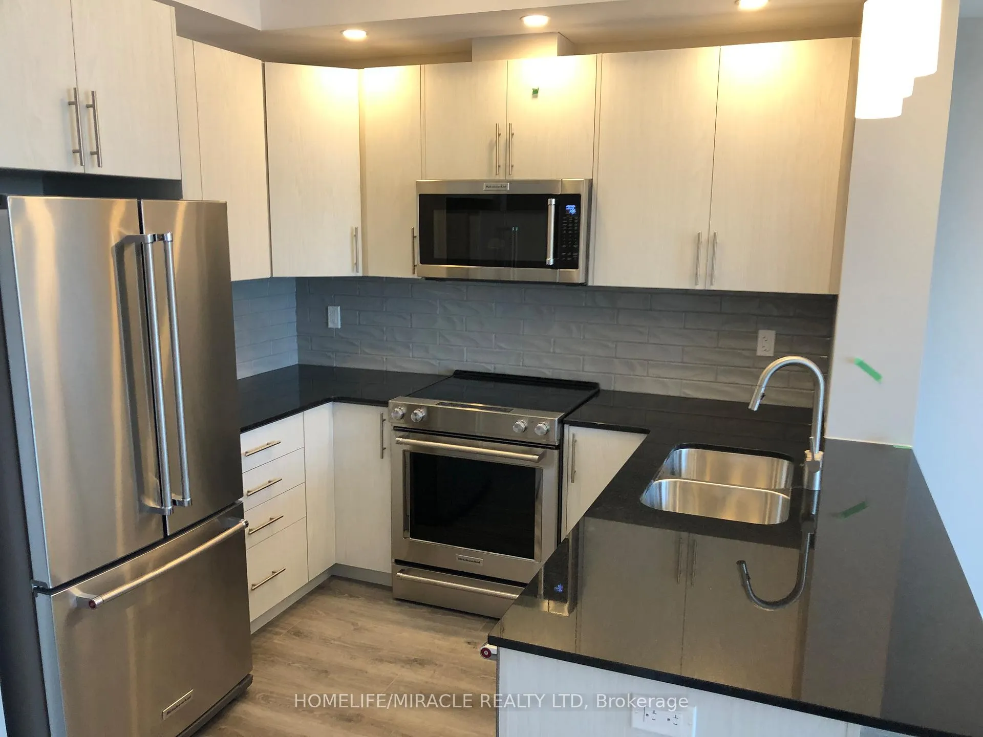 Photo 23 of Unit 1001, 60 Charles Street, Kitchener, City Commercial Core — HOMEH