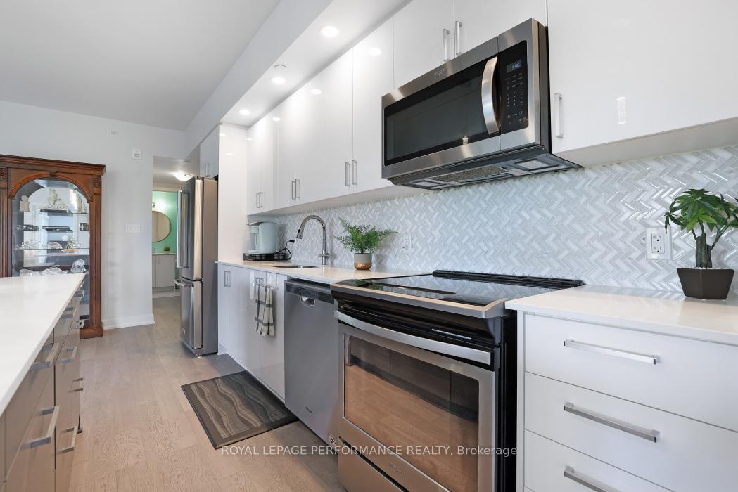 Photo 16 of Unit Unit 308, 280 Herzberg Road, Ottawa, Kanata - Morgan's Grant/South March — HOMEH