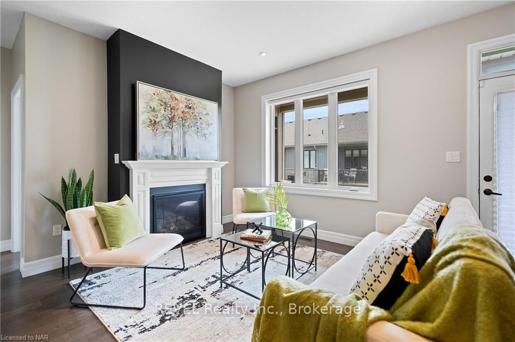 Photo 17 of 135 Borden Trail, Welland, Prince Charles — HOMEH