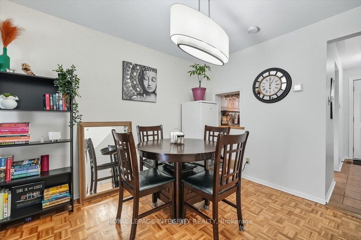 Photo 8 of 6420 Bilberry Drive, Ottawa, Orleans Wood — HOMEH