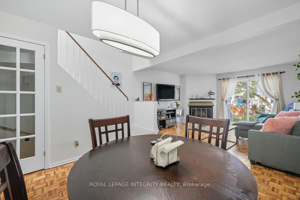 Photo 9 of 6420 Bilberry Drive, Ottawa, Orleans Wood — HOMEH