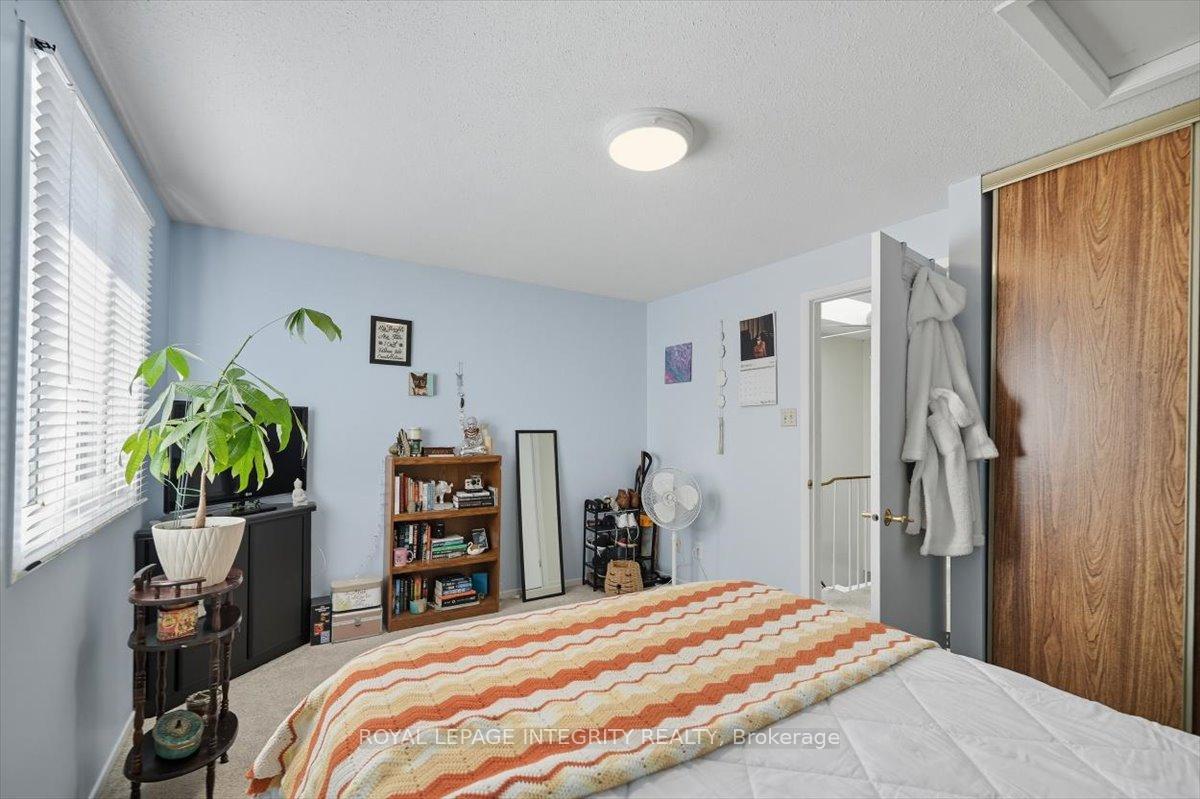 Photo 19 of 6420 Bilberry Drive, Ottawa, Orleans Wood — HOMEH