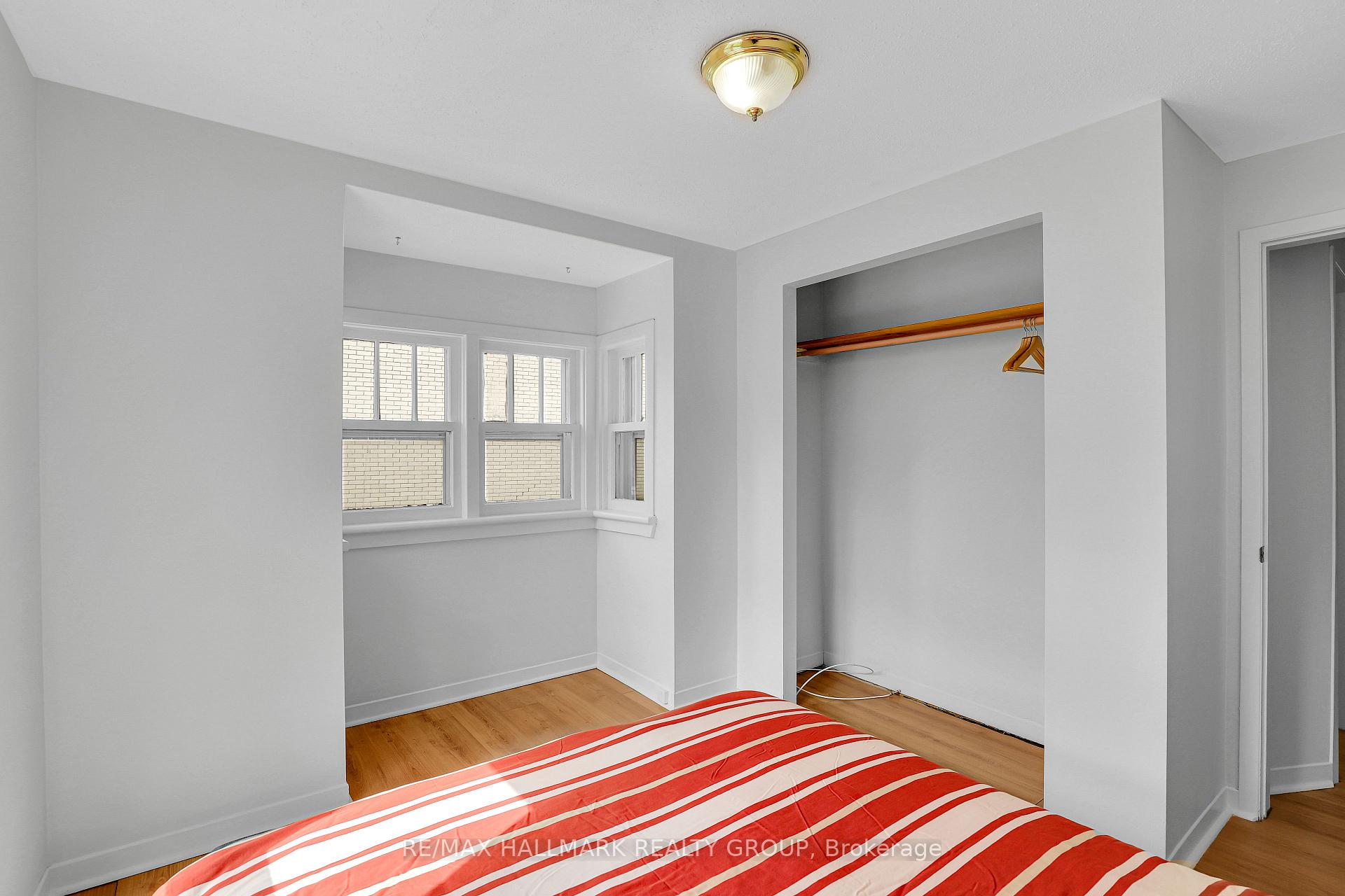 Photo 5 of 1241 Emperor Avenue, Ottawa, Carlington — HOMEH