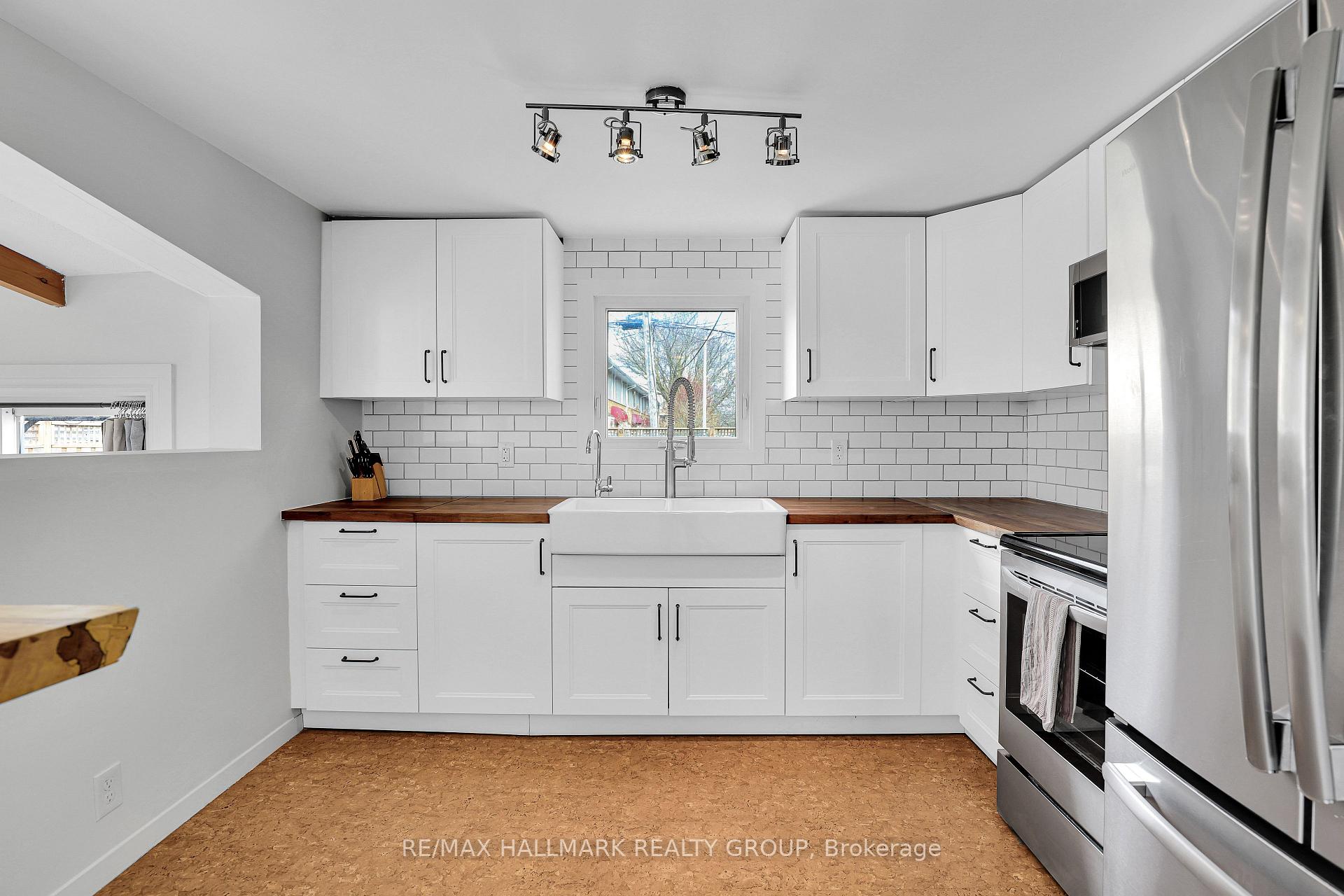 Photo 17 of 1241 Emperor Avenue, Ottawa, Carlington — HOMEH