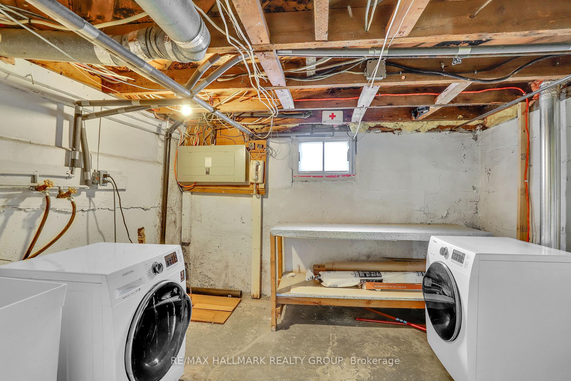 Photo 23 of 1241 Emperor Avenue, Ottawa, Carlington — HOMEH