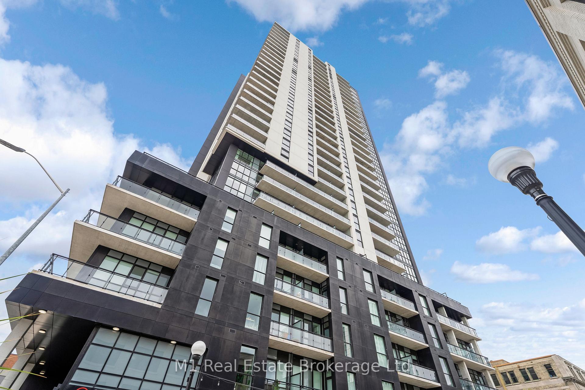 Photo 5 of Unit 3001, 60 Charles Street W, Kitchener — HOMEH