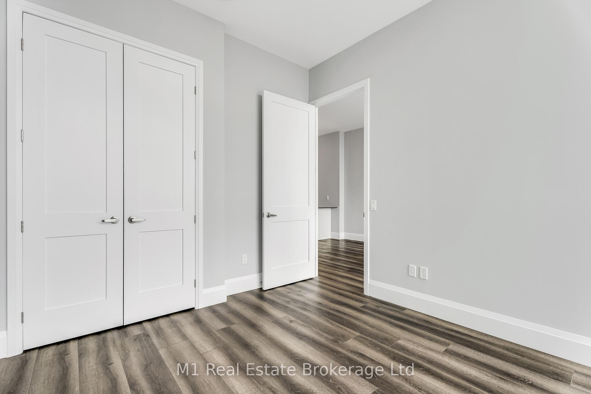 Photo 9 of Unit 3001, 60 Charles Street W, Kitchener — HOMEH