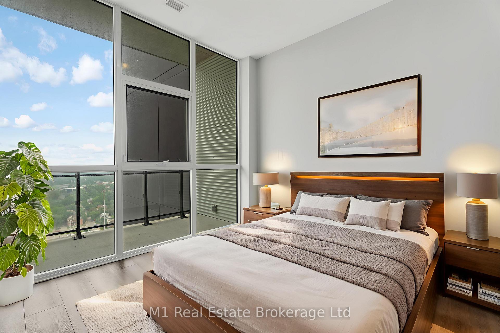 Photo 10 of Unit 3001, 60 Charles Street W, Kitchener — HOMEH