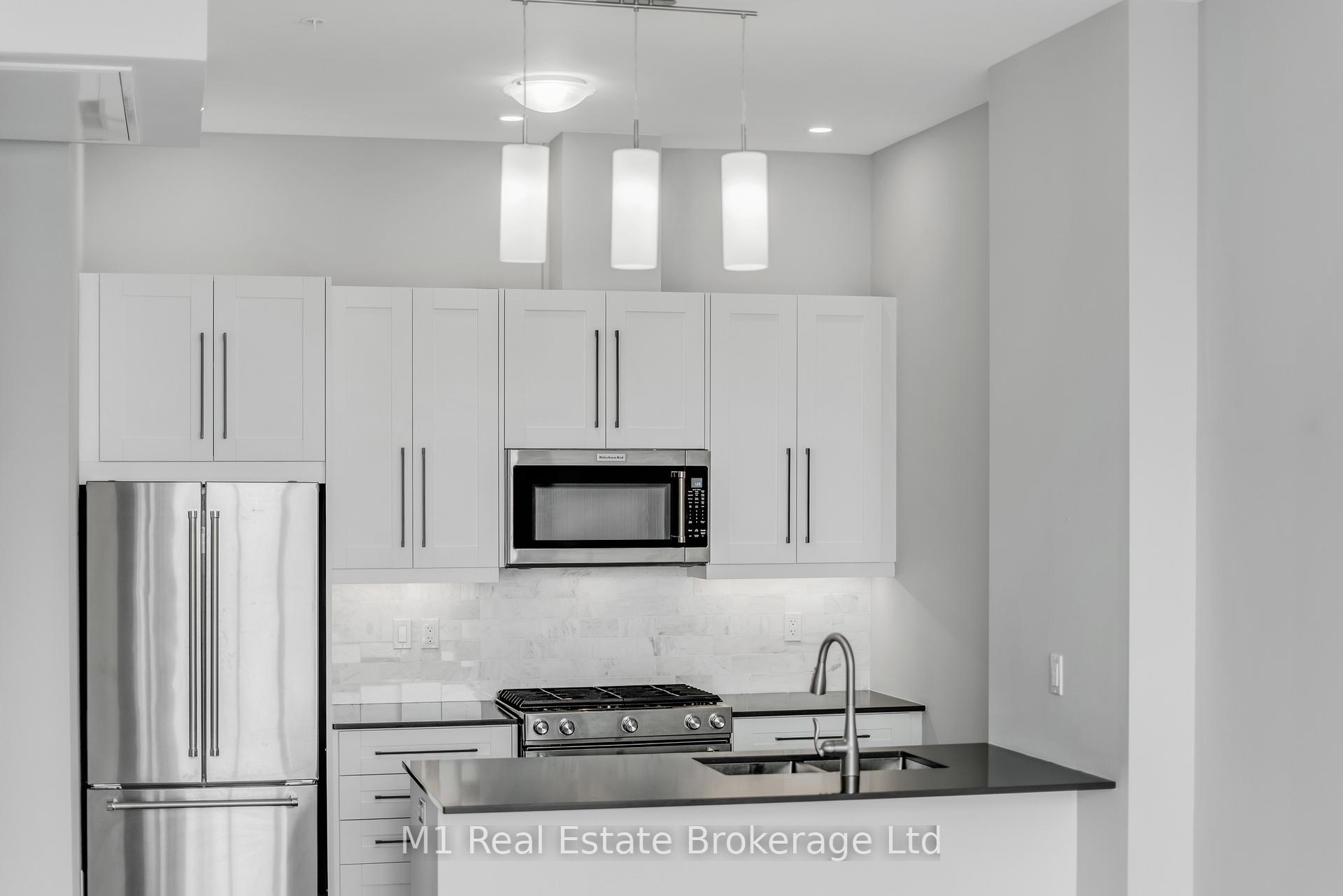 Photo 15 of Unit 3001, 60 Charles Street W, Kitchener — HOMEH