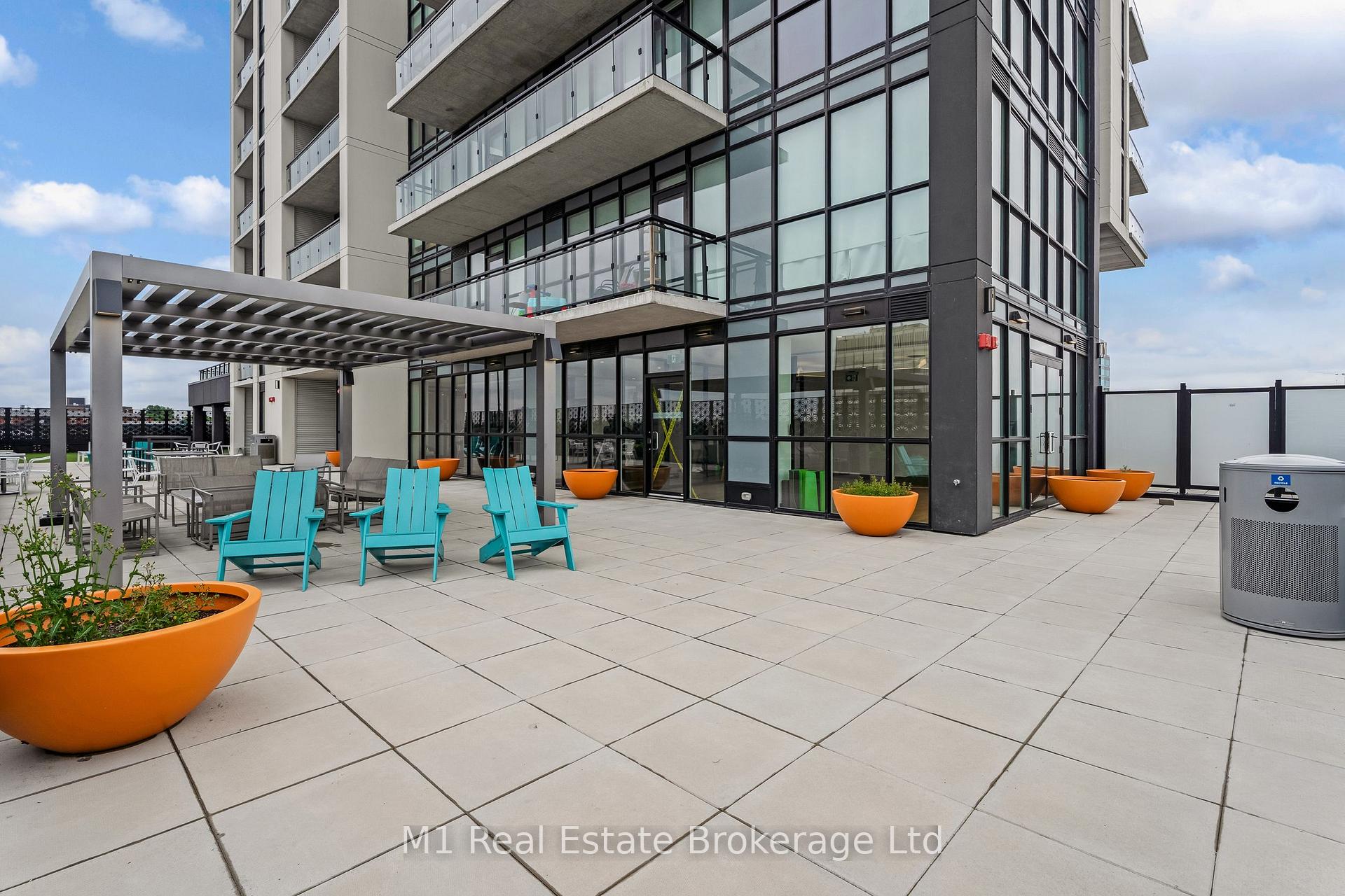 Photo 29 of Unit 3001, 60 Charles Street W, Kitchener — HOMEH
