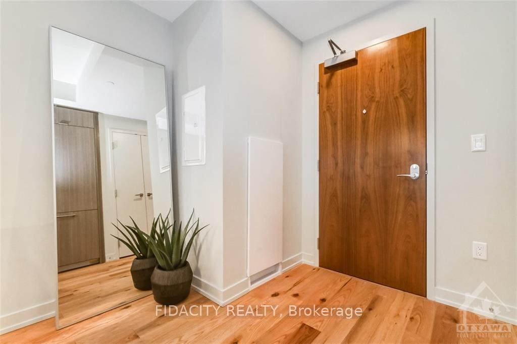 Photo 2 of Unit 1407, 101 Queen Street, Ottawa, Ottawa Centre — HOMEH