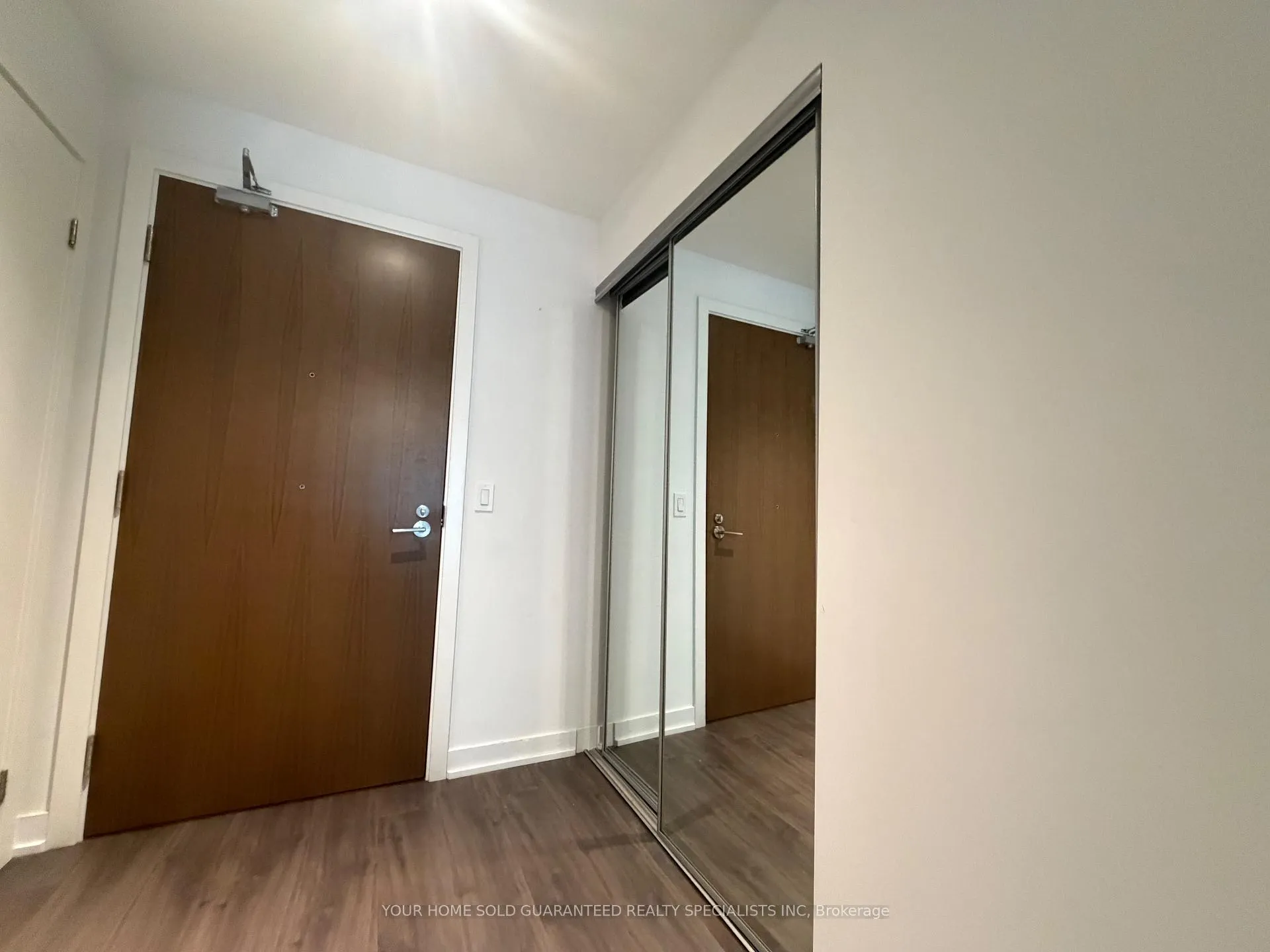 Photo 4 of Unit 1205, 1928 Lakeshore Boulevard W, Toronto, High Park-Swansea — HOMEH