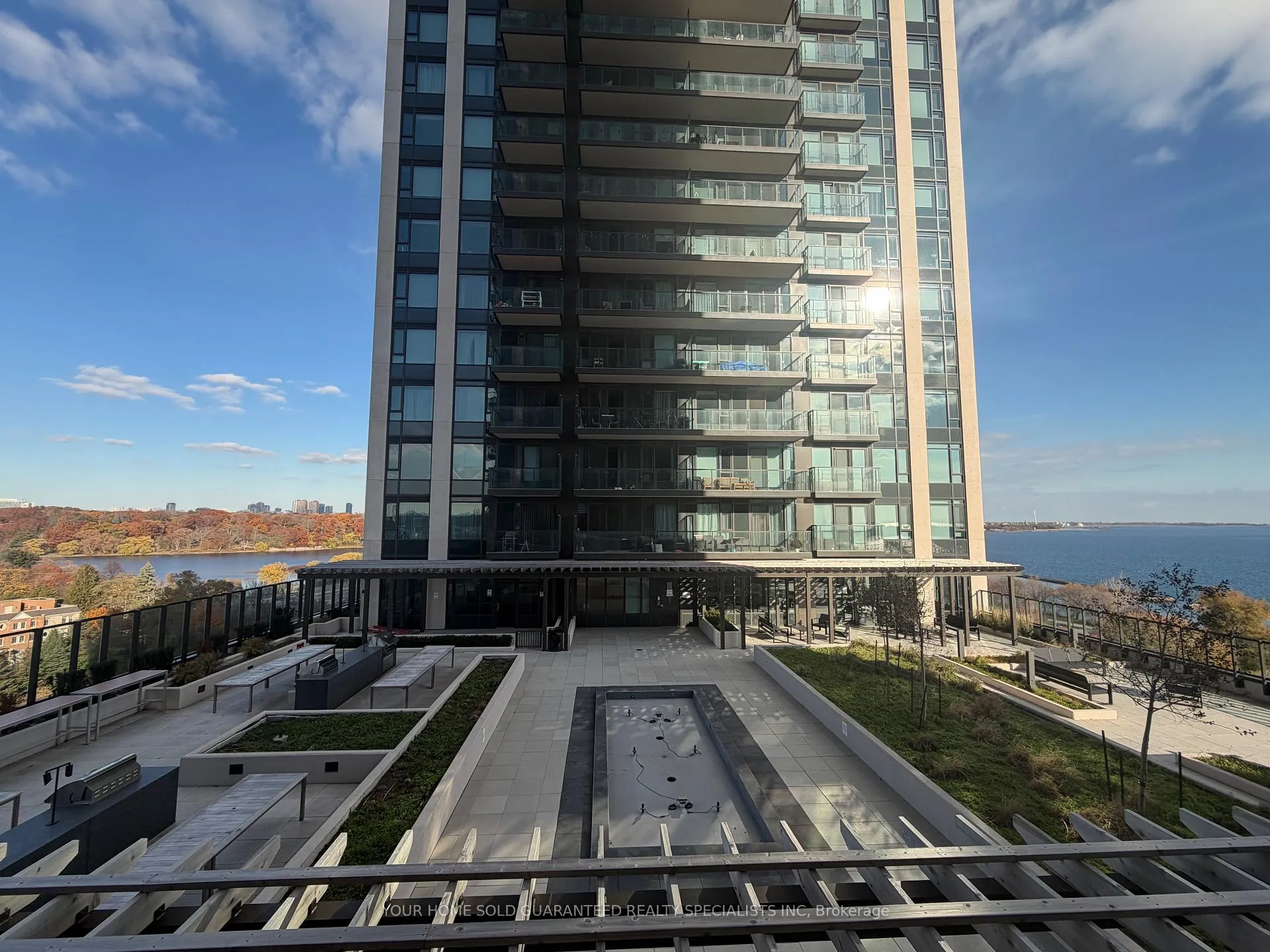 Photo 18 of Unit 1205, 1928 Lakeshore Boulevard W, Toronto, High Park-Swansea — HOMEH