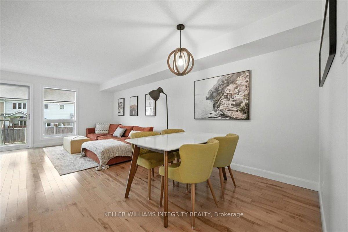 Photo 11 of 808 Lakeridge Drive, Ottawa, Avalon East — HOMEH