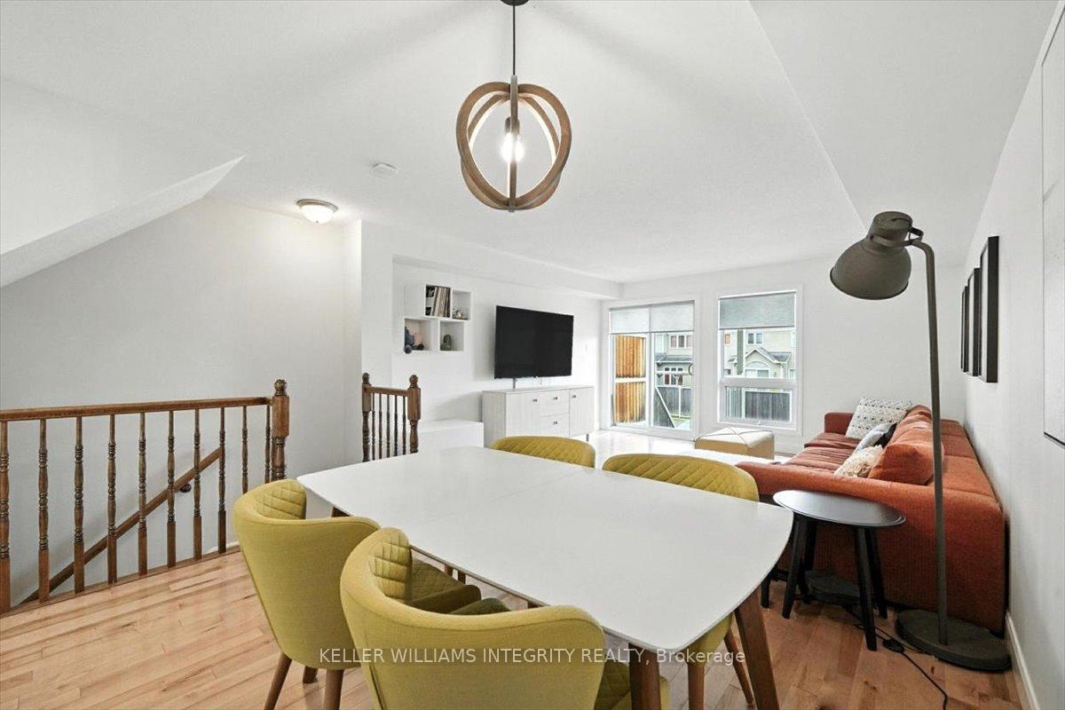 Photo 13 of 808 Lakeridge Drive, Ottawa, Avalon East — HOMEH