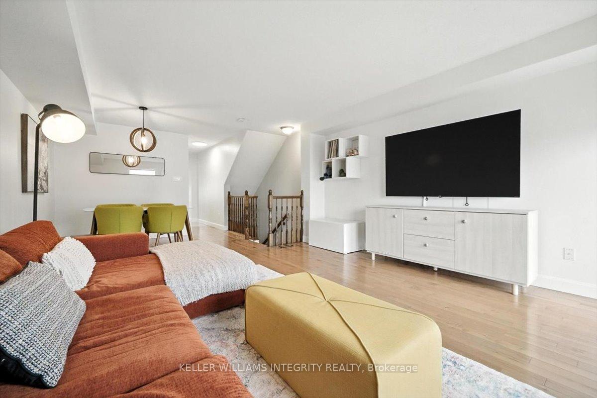 Photo 17 of 808 Lakeridge Drive, Ottawa, Avalon East — HOMEH