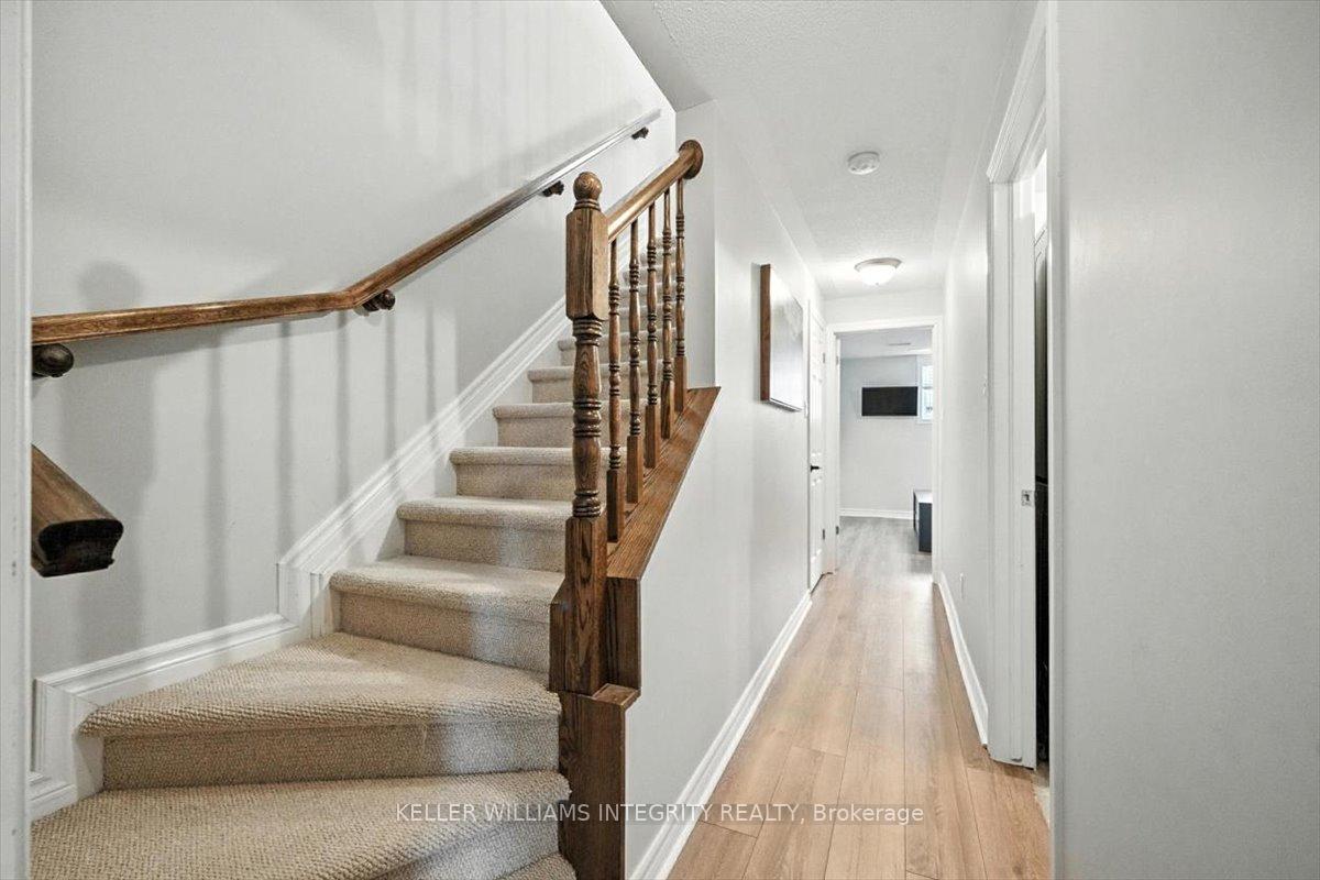 Photo 18 of 808 Lakeridge Drive, Ottawa, Avalon East — HOMEH