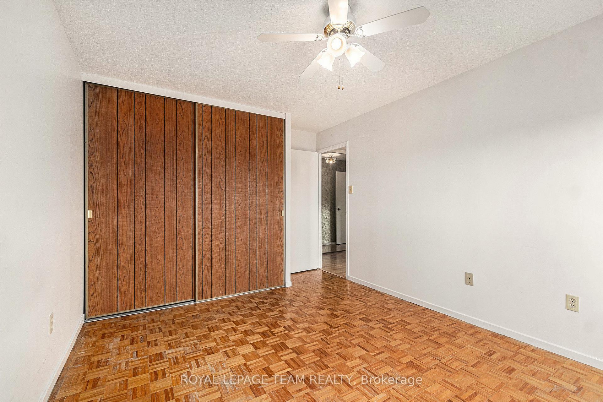 Photo 12 of Unit 706, 20 Chesterton Drive, Ottawa, Borden Farm/Stewart Farm/Carleton Heights/Parkwood Hills — HOMEH