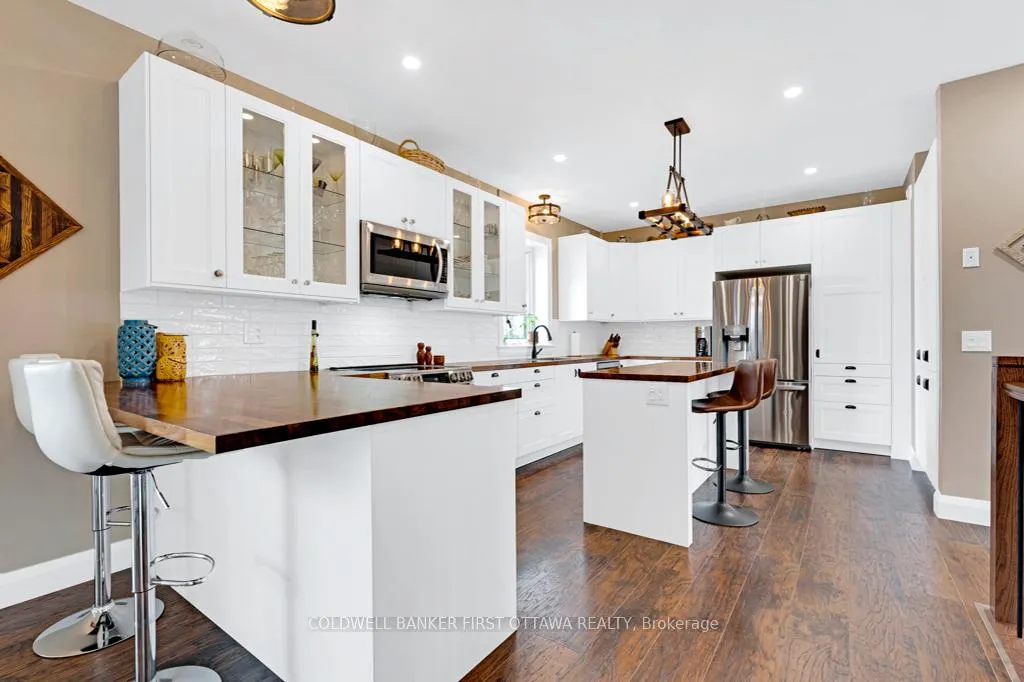 Photo 17 of 38 Tuttle Point Road, Edwardsburgh/Cardinal, Edwardsburgh/Cardinal Twp — HOMEH