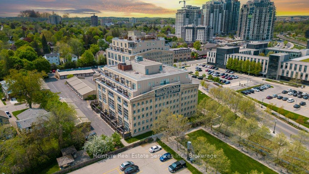 Photo 2 of Unit 105, 5 Father David Bauer Drive, Waterloo — HOMEH