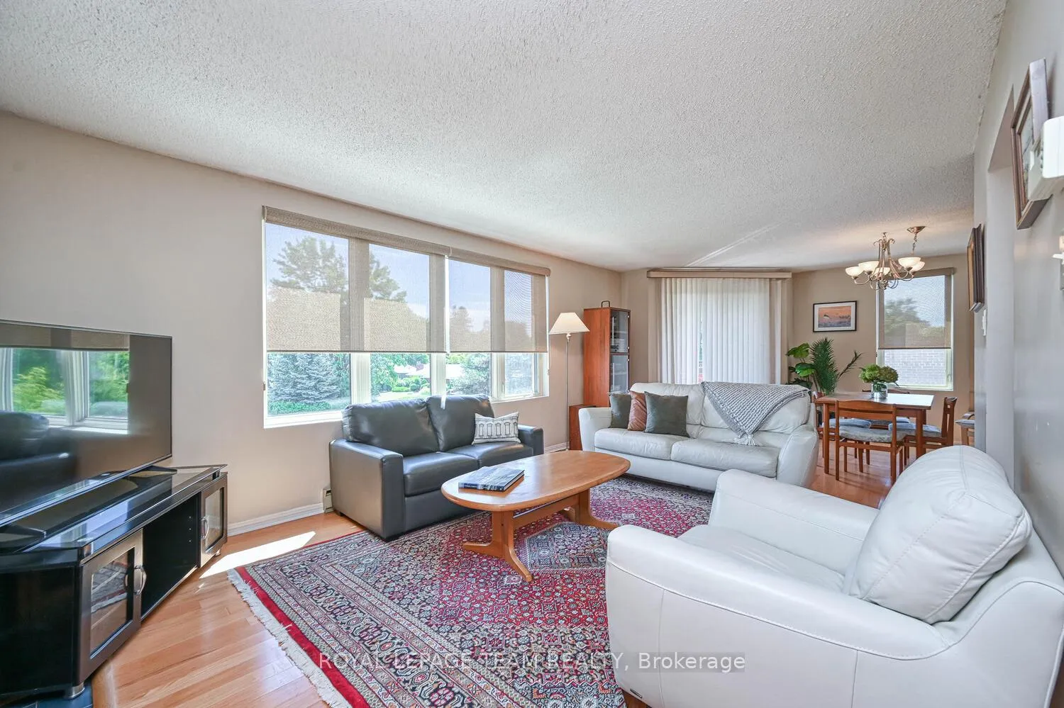 Photo 7 of Unit 403, 800 Mckellar Avenue, Ottawa, Carlingwood — HOMEH