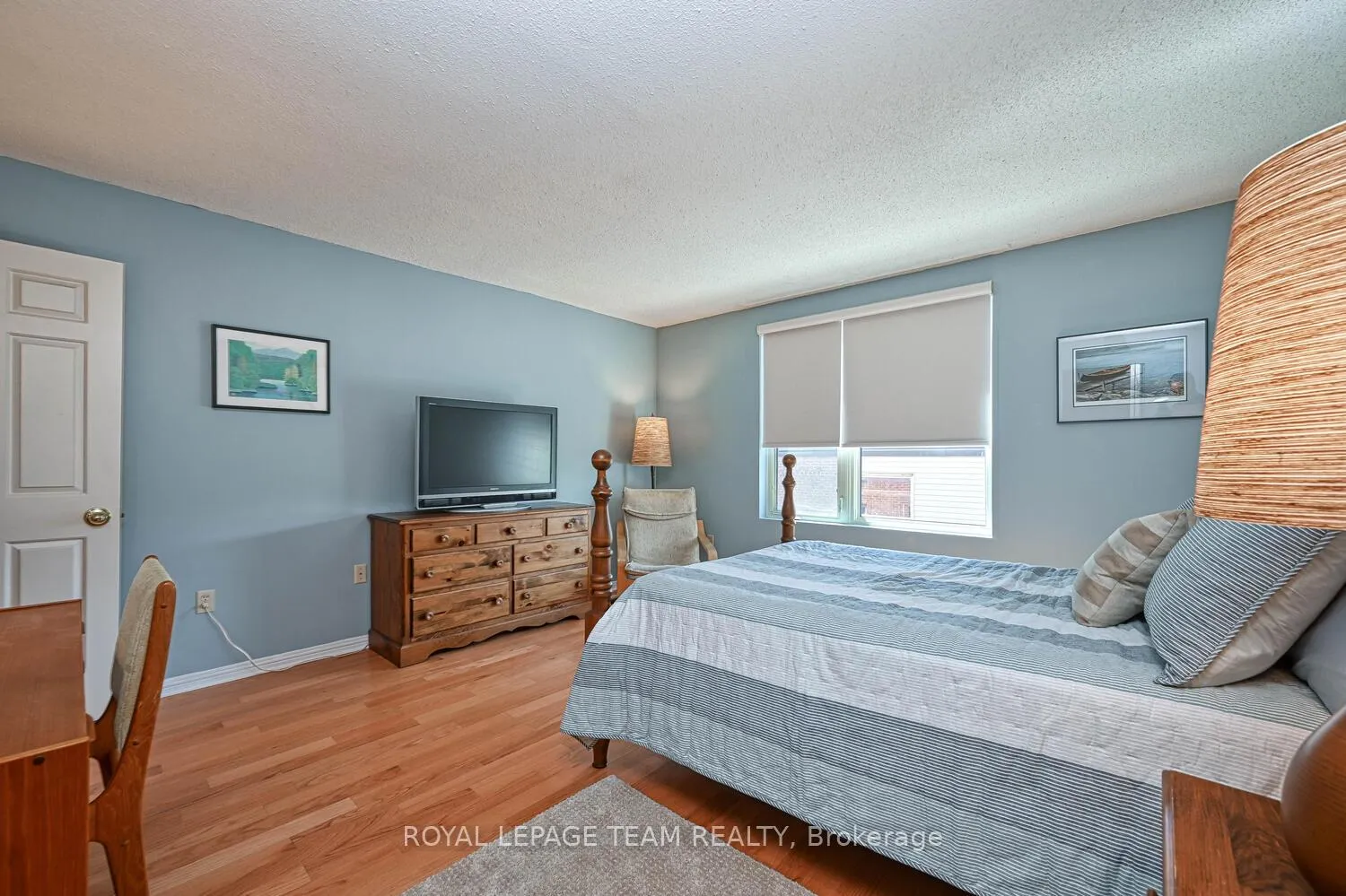 Photo 15 of Unit 403, 800 Mckellar Avenue, Ottawa, Carlingwood — HOMEH