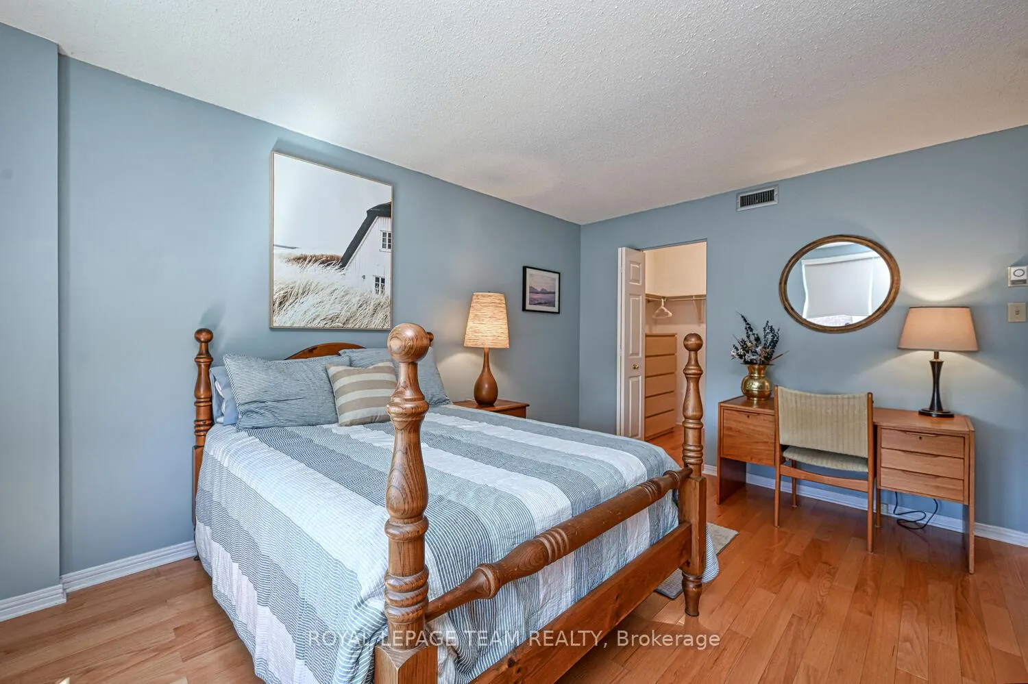 Photo 16 of Unit 403, 800 Mckellar Avenue, Ottawa, Carlingwood — HOMEH