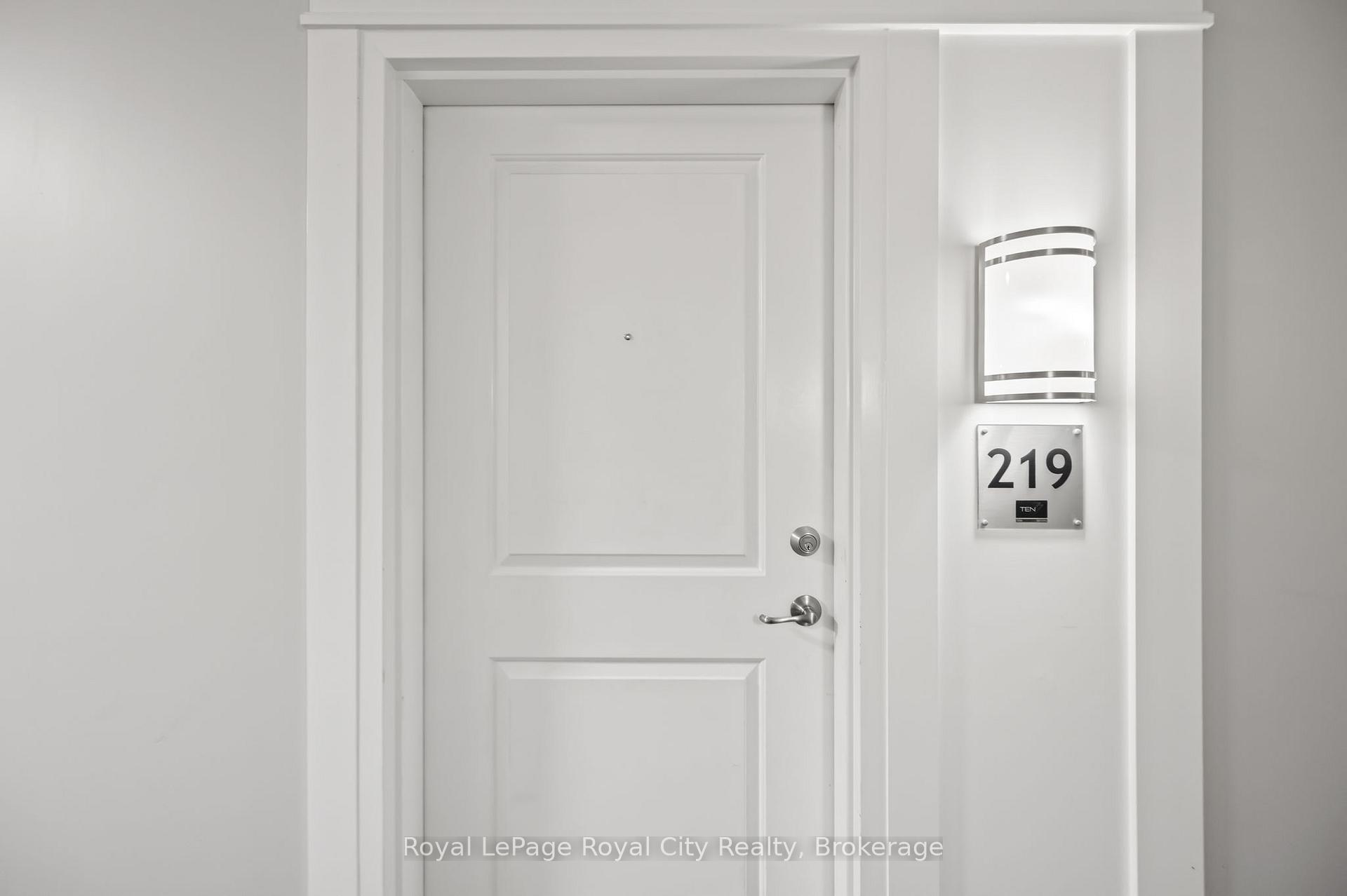 Photo 5 of Unit 219, 1077 Gordon Street, Guelph, Kortright West — HOMEH