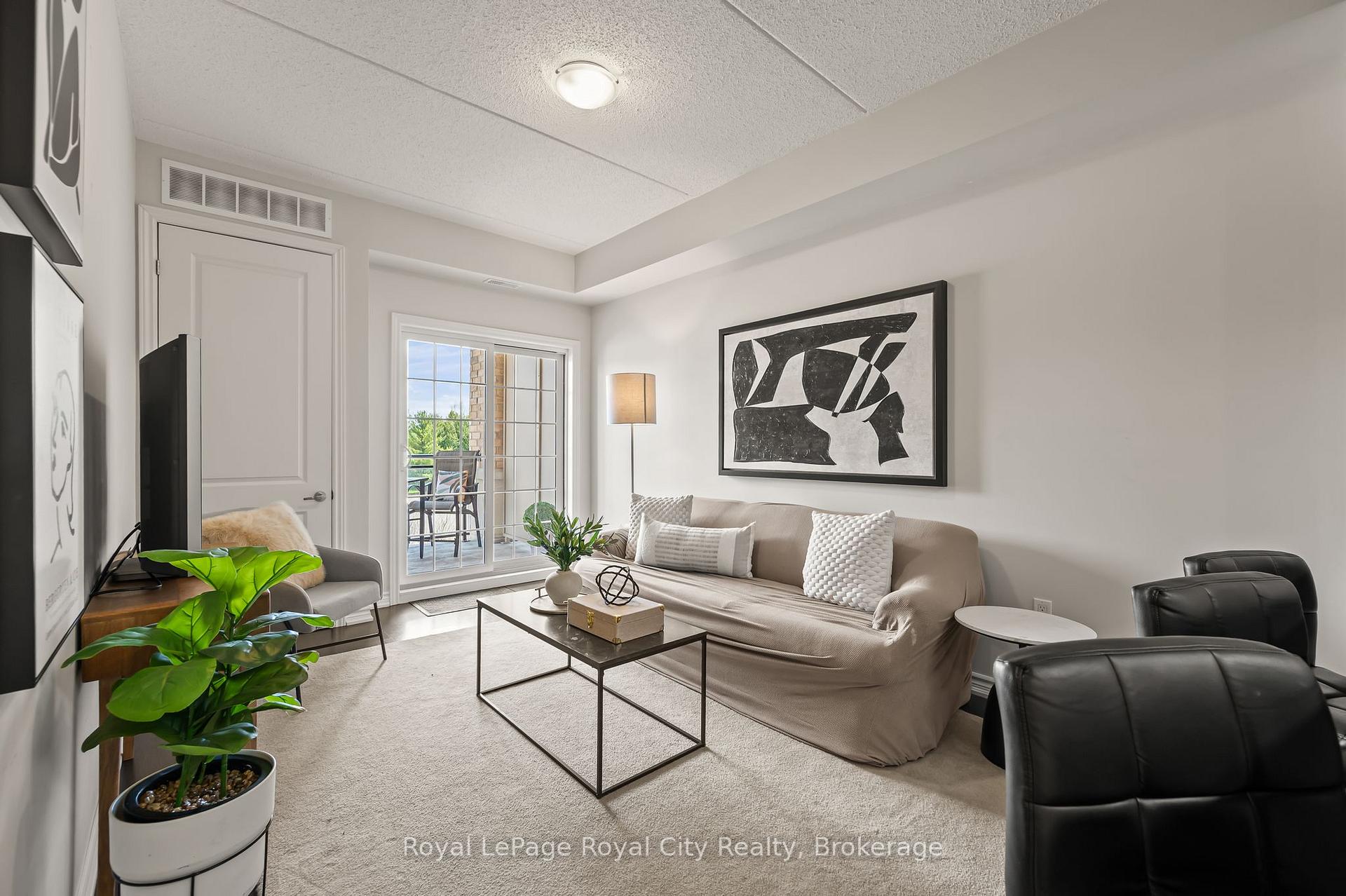 Photo 11 of Unit 219, 1077 Gordon Street, Guelph, Kortright West — HOMEH