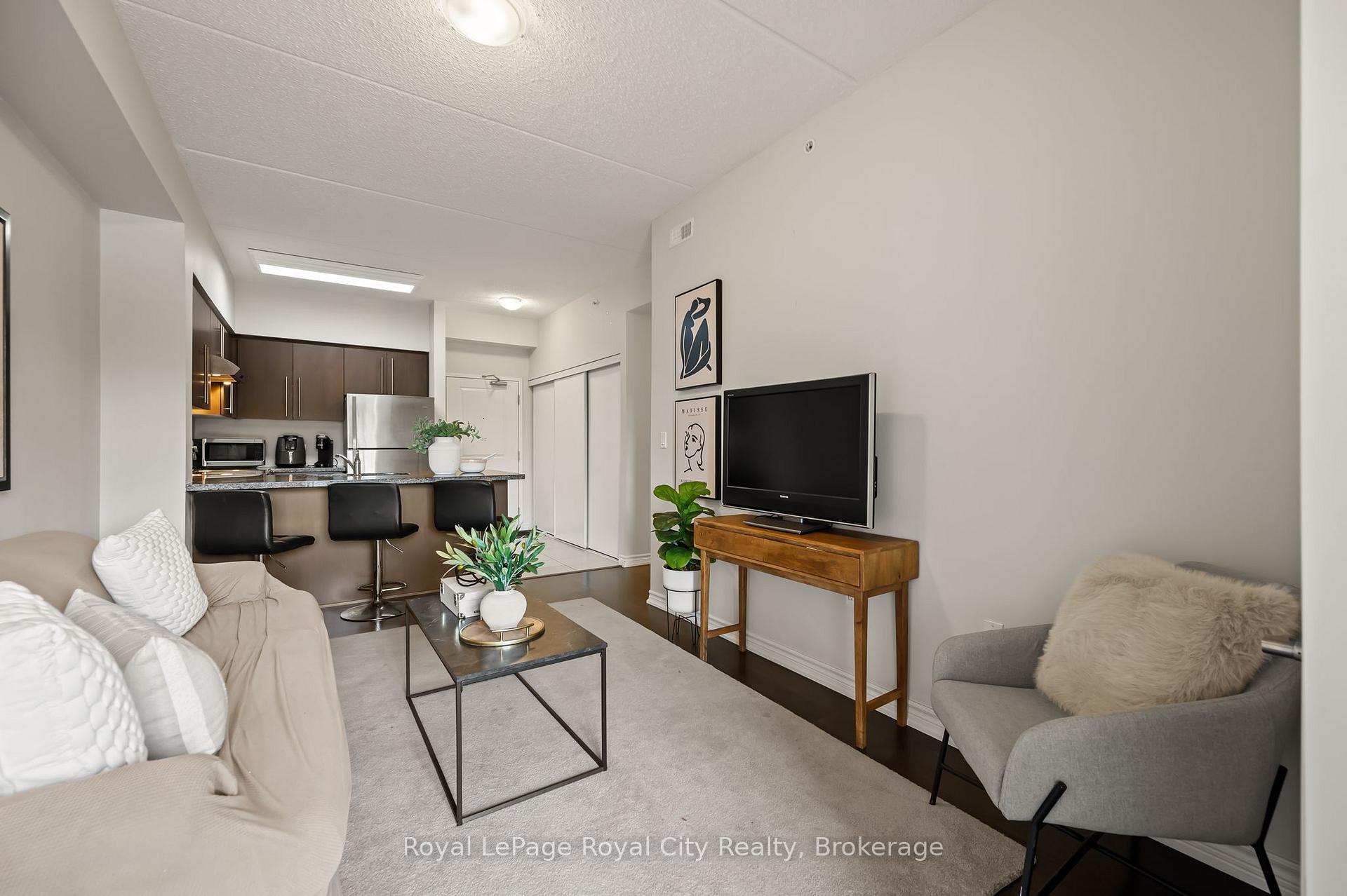 Photo 12 of Unit 219, 1077 Gordon Street, Guelph, Kortright West — HOMEH