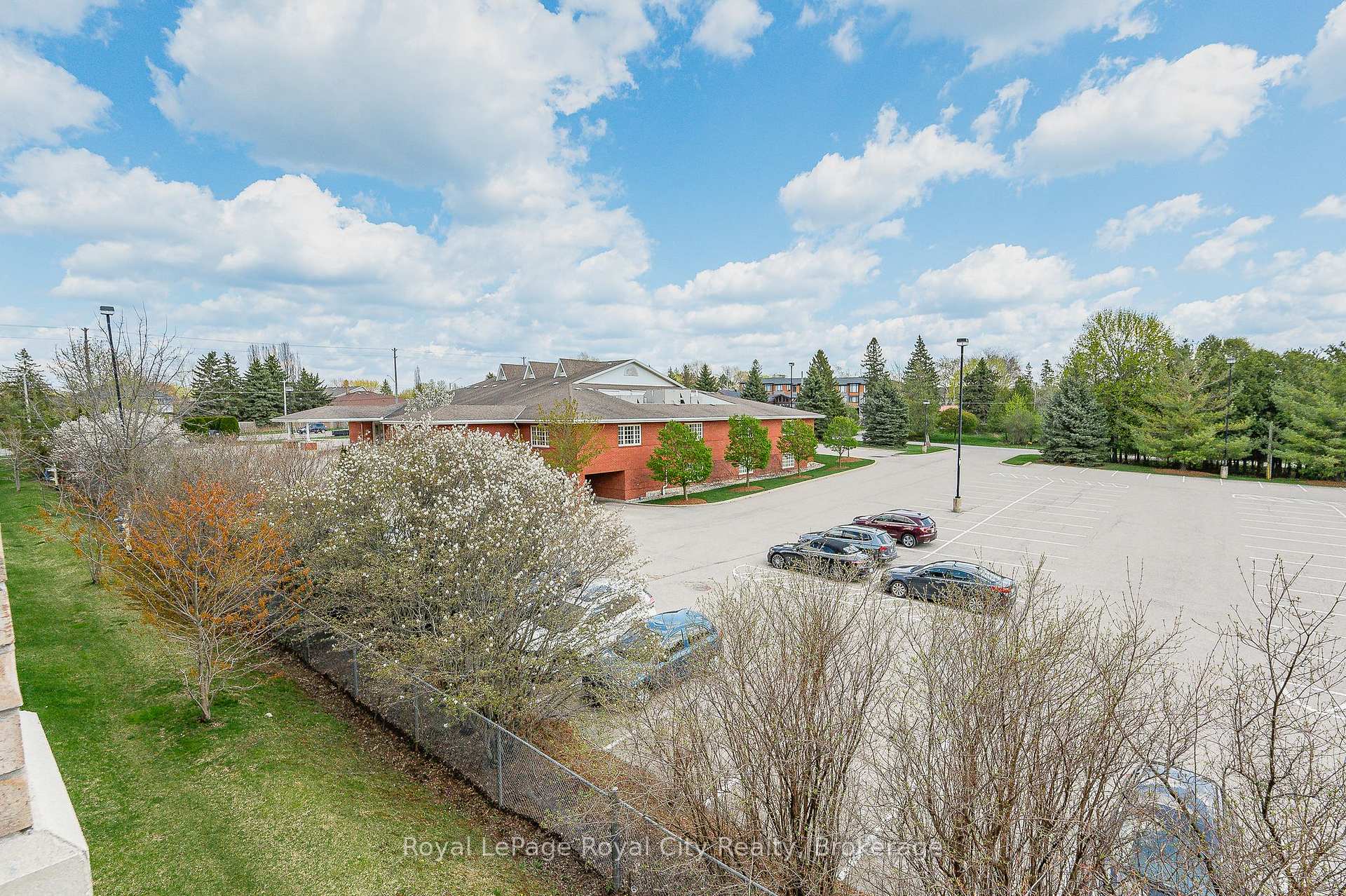 Photo 25 of Unit 219, 1077 Gordon Street, Guelph, Kortright West — HOMEH