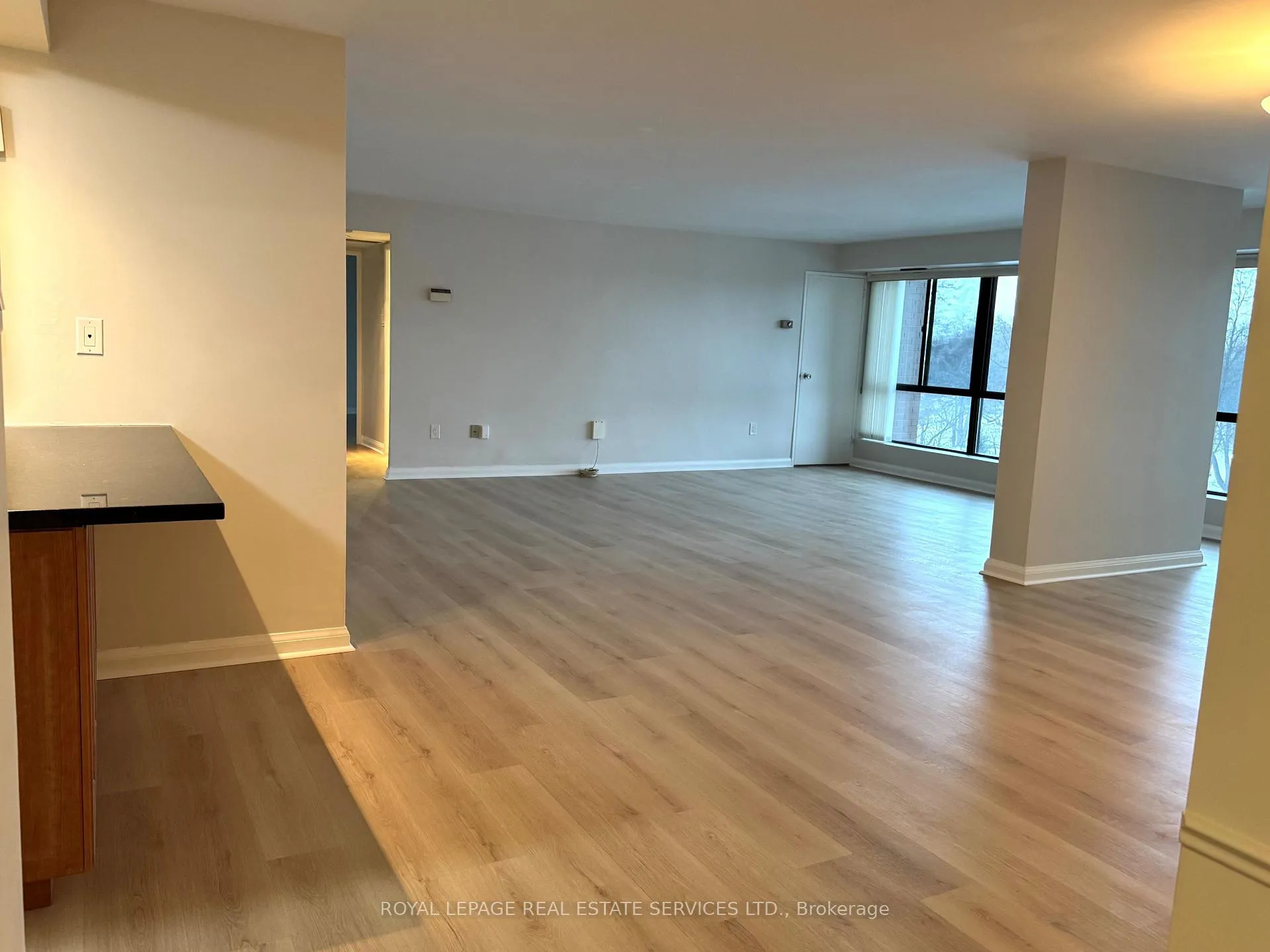 Photo 38 of Unit 613, 1400 Dixie Road, Mississauga, Lakeview — HOMEH