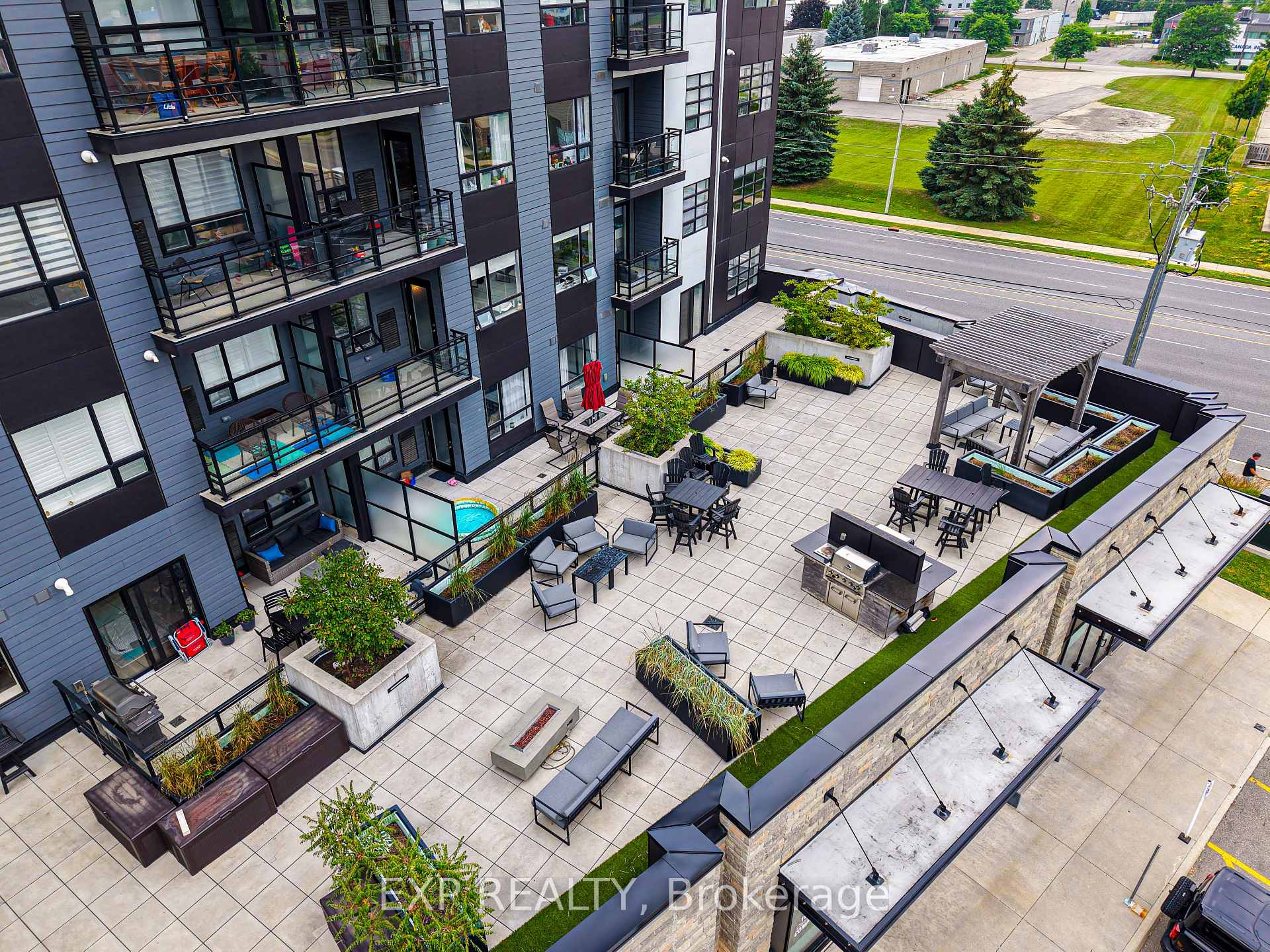 Photo 10 of Unit #205, 251 Northfield Drive E, Waterloo, Colonial Acres — HOMEH