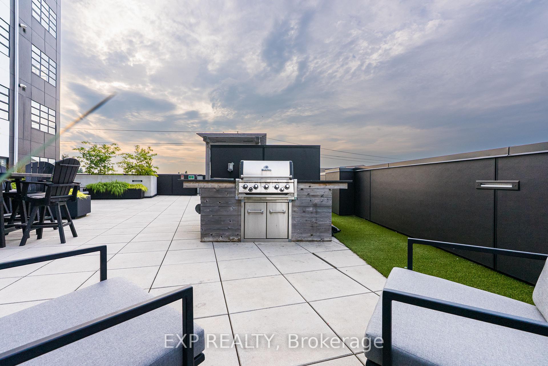 Photo 13 of Unit #205, 251 Northfield Drive E, Waterloo, Colonial Acres — HOMEH