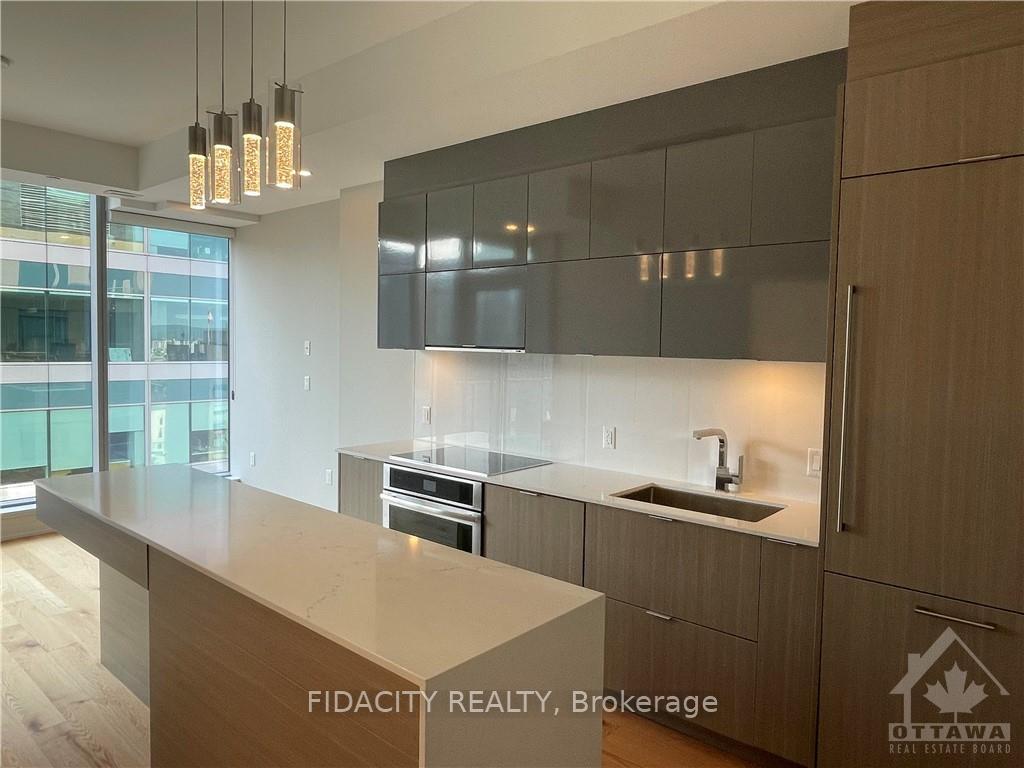 Photo 2 of Unit 1605, 101 Queen Street, Ottawa, Ottawa Centre — HOMEH