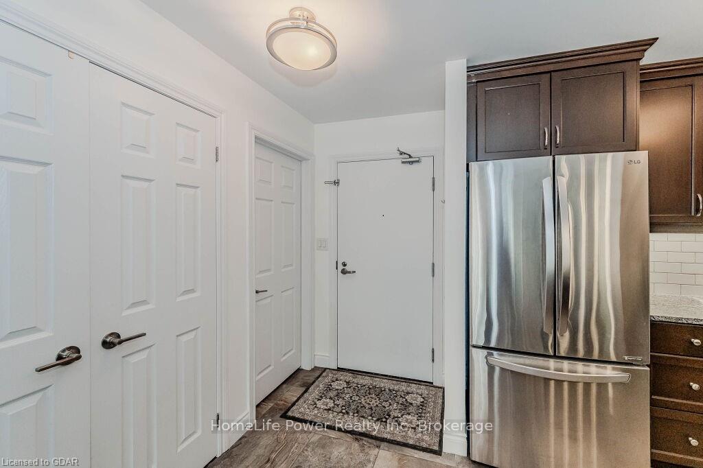 Photo 8 of Unit 319, 106 Bard Boulevard, Guelph, Pineridge/Westminster Woods — HOMEH