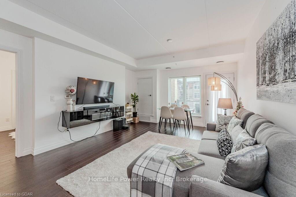 Photo 9 of Unit 319, 106 Bard Boulevard, Guelph, Pineridge/Westminster Woods — HOMEH