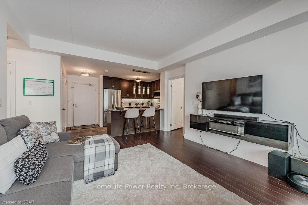 Photo 13 of Unit 319, 106 Bard Boulevard, Guelph, Pineridge/Westminster Woods — HOMEH