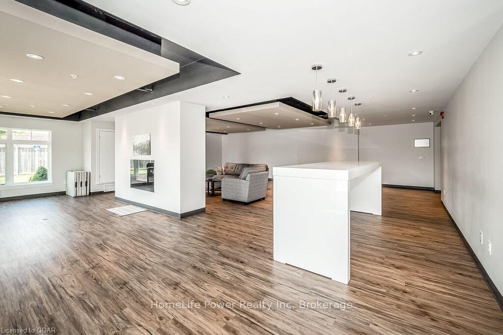 Photo 40 of Unit 319, 106 Bard Boulevard, Guelph, Pineridge/Westminster Woods — HOMEH