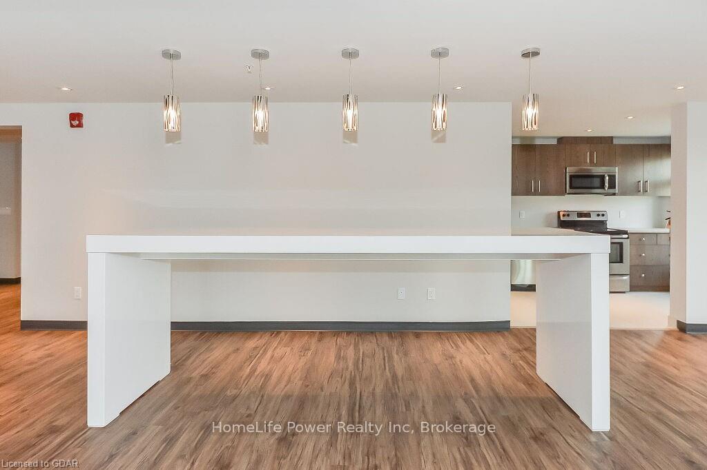 Photo 44 of Unit 319, 106 Bard Boulevard, Guelph, Pineridge/Westminster Woods — HOMEH