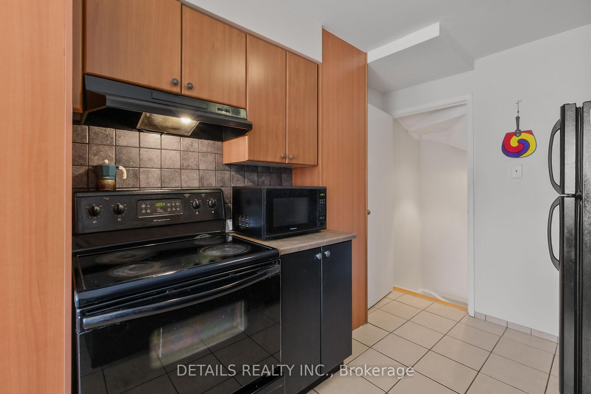 Photo 18 of Unit 4, 1665 Heatherington Road, Ottawa, Heron Gate/Industrial Park — HOMEH